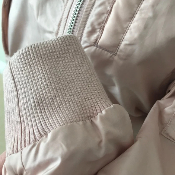 Coach pink windbreaker jacket medium - Picture 11 of 16